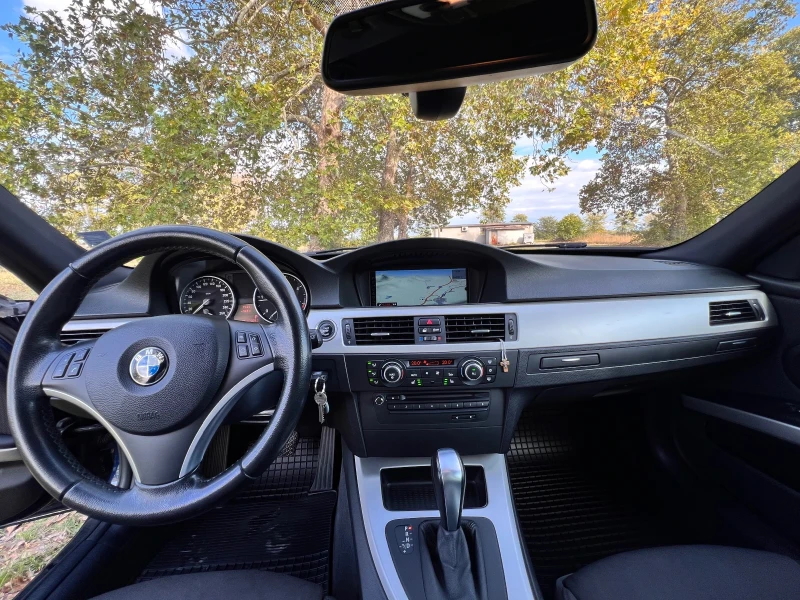 BMW 320, снимка 6 - Автомобили и джипове - 52789429