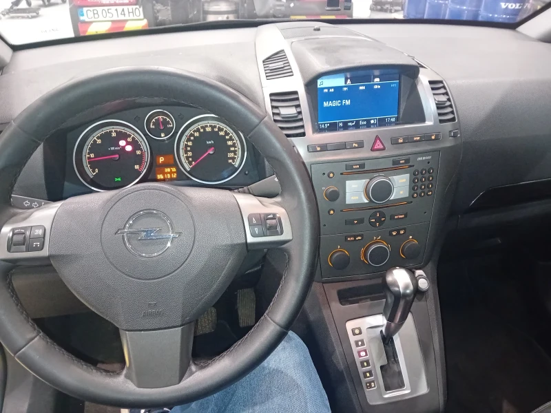 Opel Zafira, снимка 5 - Автомобили и джипове - 52955712
