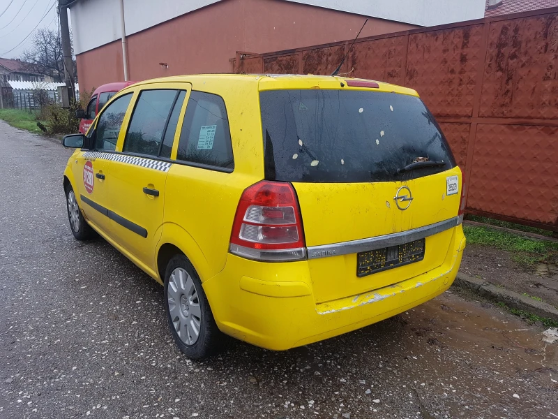 Opel Zafira 1.6i GAZ, снимка 4 - Автомобили и джипове - 53002793