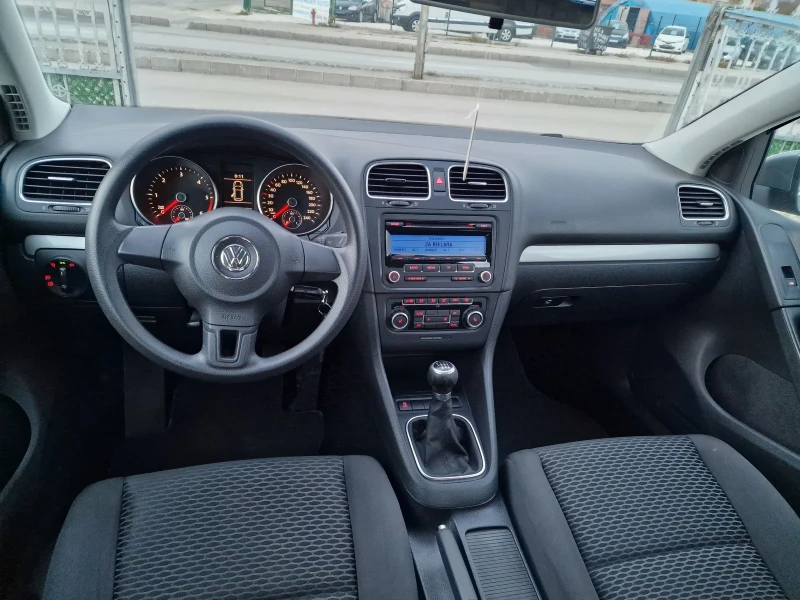 VW Golf 6 2.0тди, снимка 14 - Автомобили и джипове - 53100067