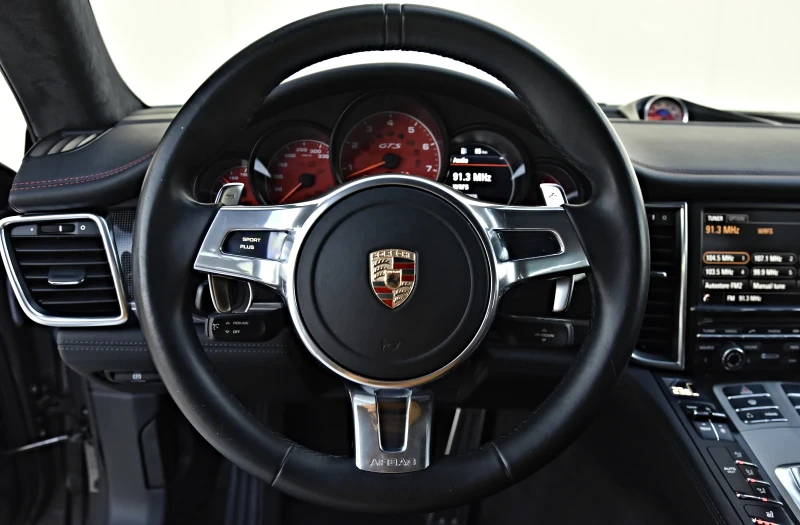 Porsche Panamera * GTS* FULL* , снимка 9 - Автомобили и джипове - 53161014