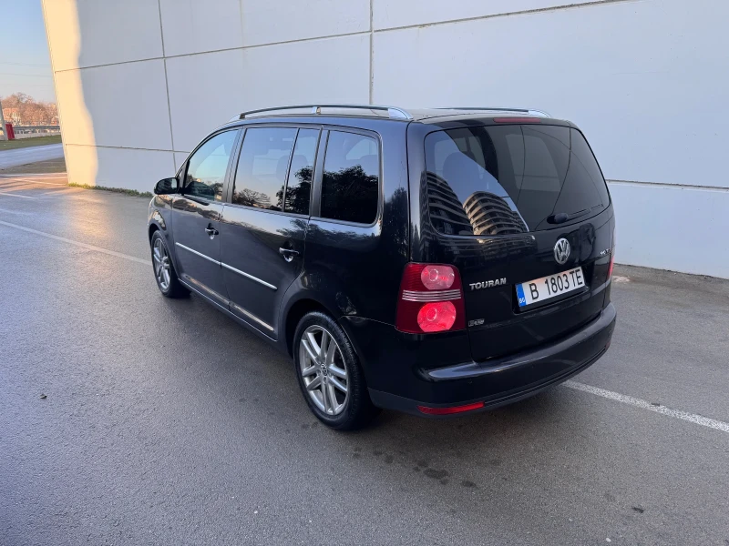 VW Touran 2.0TDi DSG HIGHLINE  , снимка 7 - Автомобили и джипове - 53524154