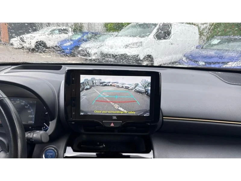 Toyota Yaris Cross 1.5HSD TRAIL AWD, снимка 15 - Автомобили и джипове - 55006671