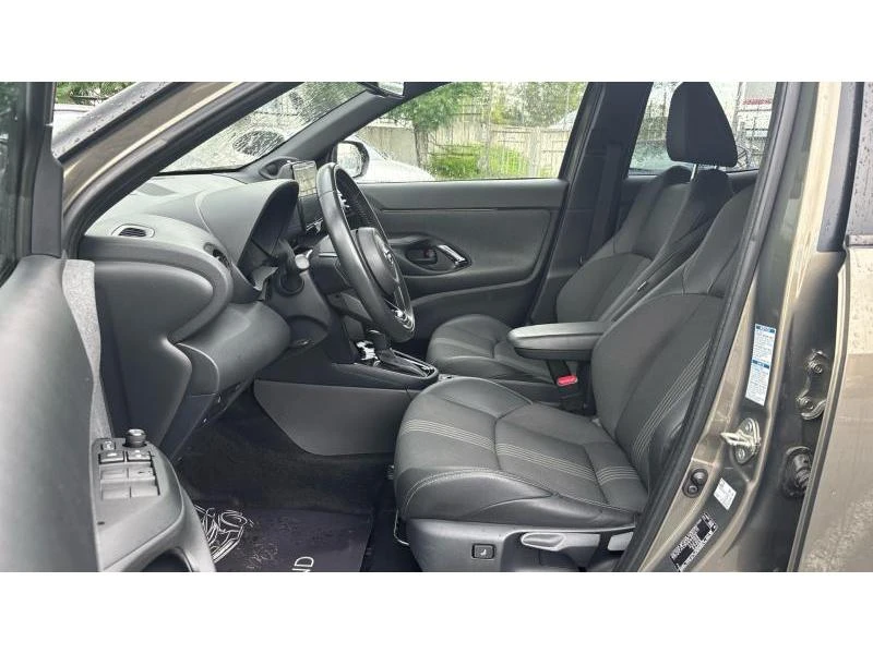 Toyota Yaris Cross 1.5HSD TRAIL AWD, снимка 12 - Автомобили и джипове - 55006671