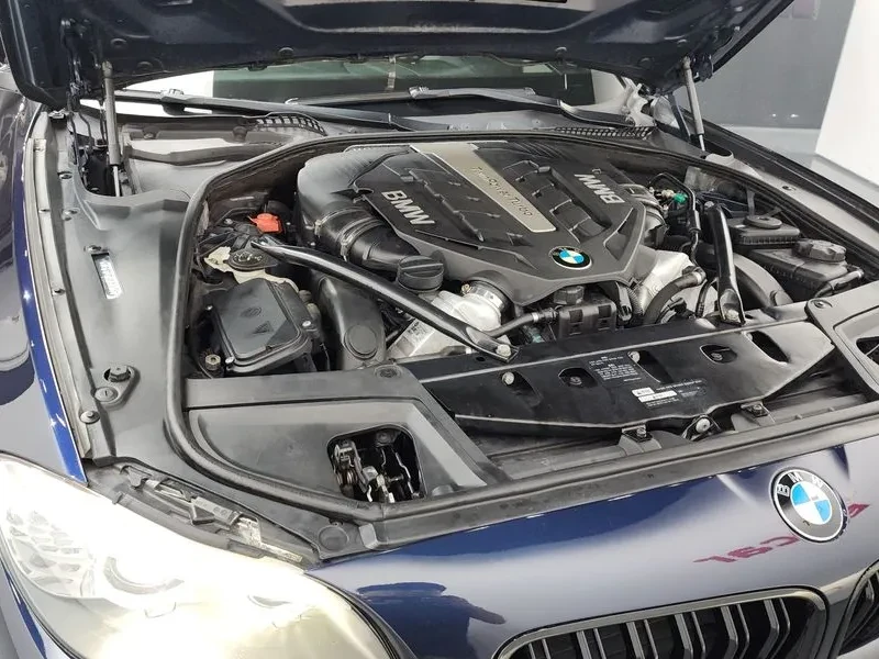 BMW 550 550I xDrive, снимка 6 - Автомобили и джипове - 55747884