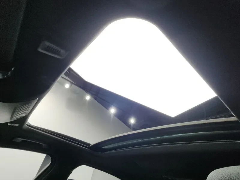BMW 550 550I xDrive, снимка 17 - Автомобили и джипове - 55747884