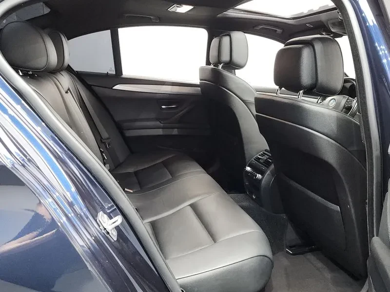 BMW 550 550I xDrive, снимка 11 - Автомобили и джипове - 55747884
