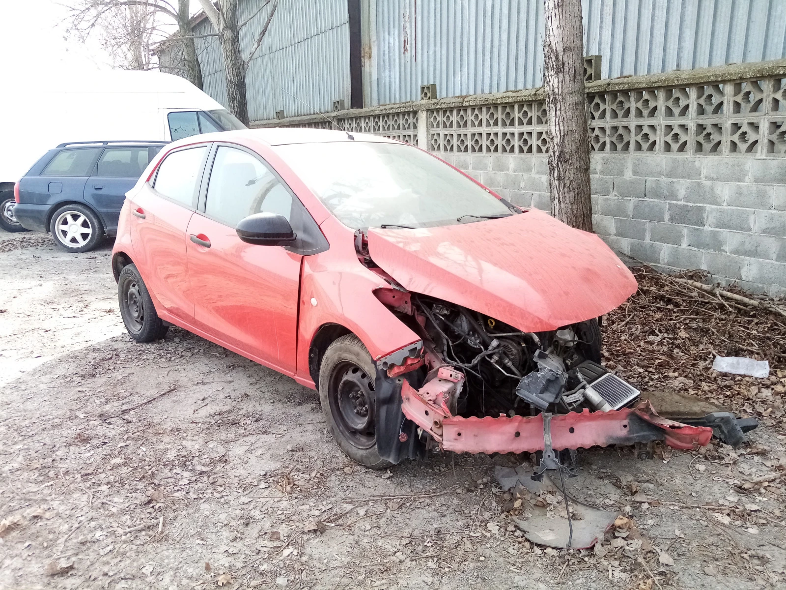 Mazda 2, снимка 1