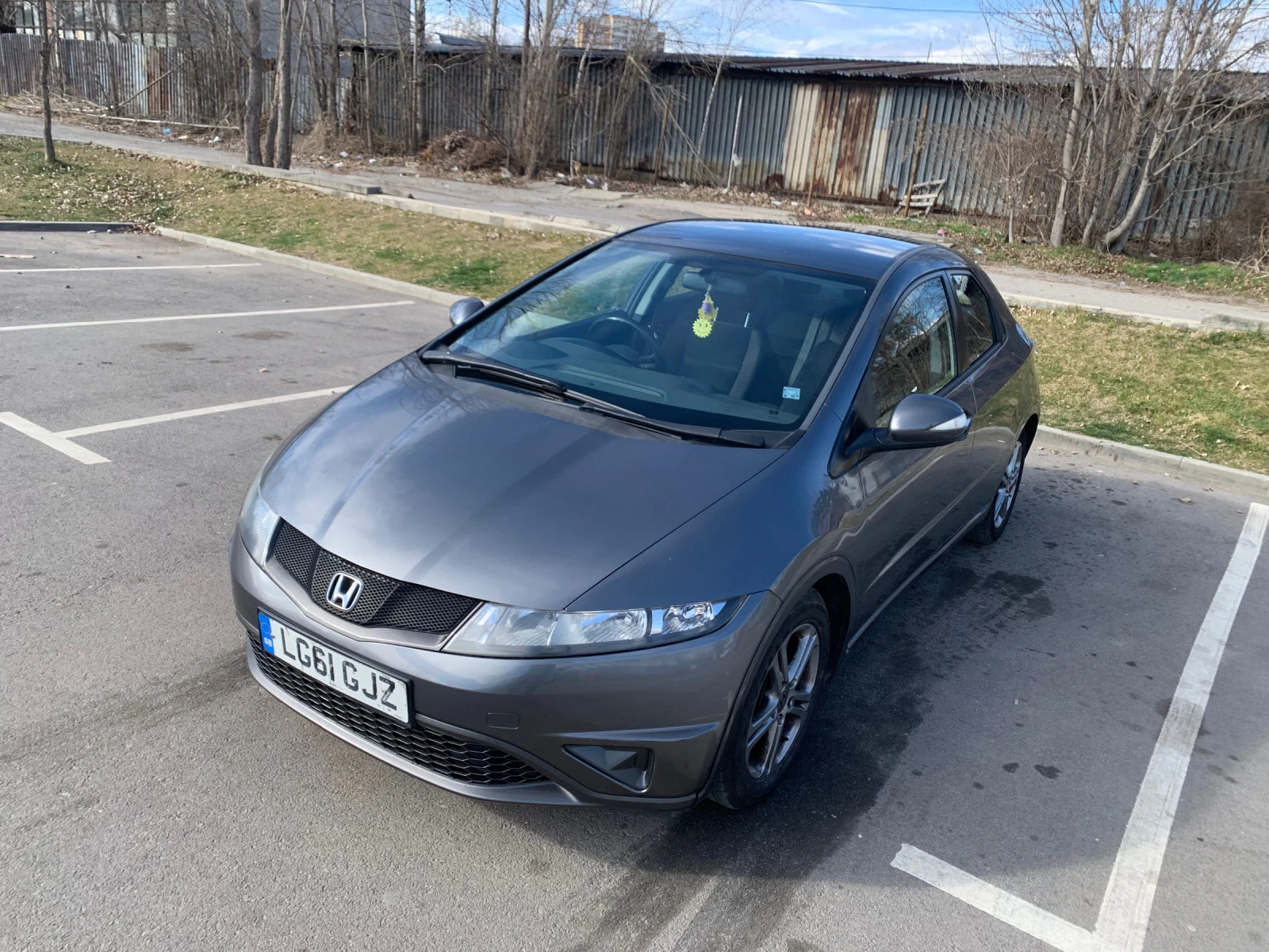 Honda Civic 1, 8 I-VTEC - изображение 2