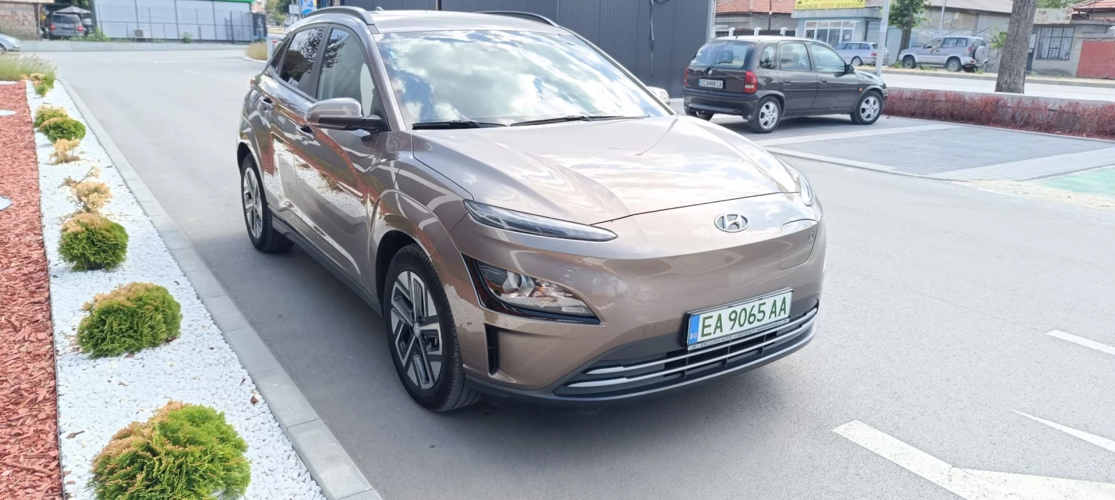 Hyundai Kona Electric 64 KW 09.2023г. Гаранция  - изображение 4