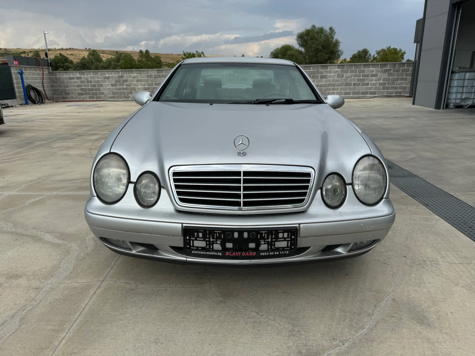 Mercedes-Benz CLK 240  - изображение 2