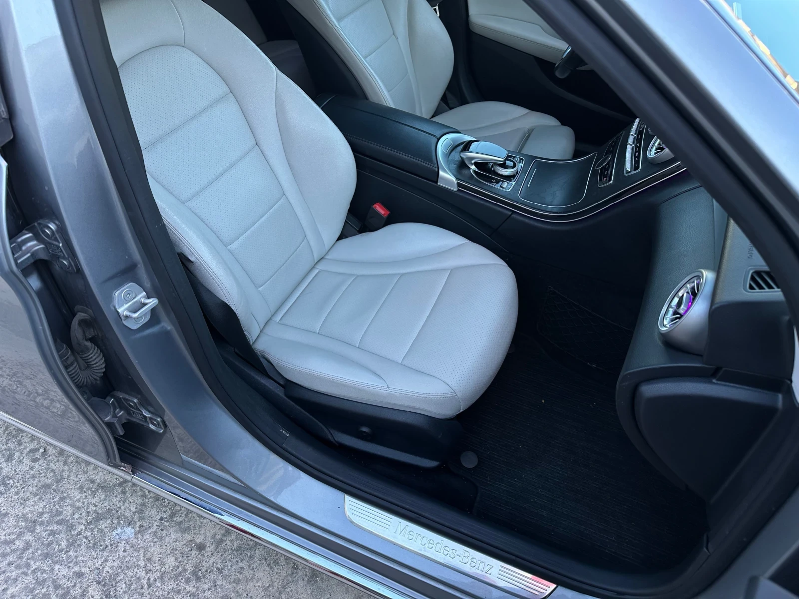 Mercedes-Benz C 300 4MATIC | Mobile.bg   11