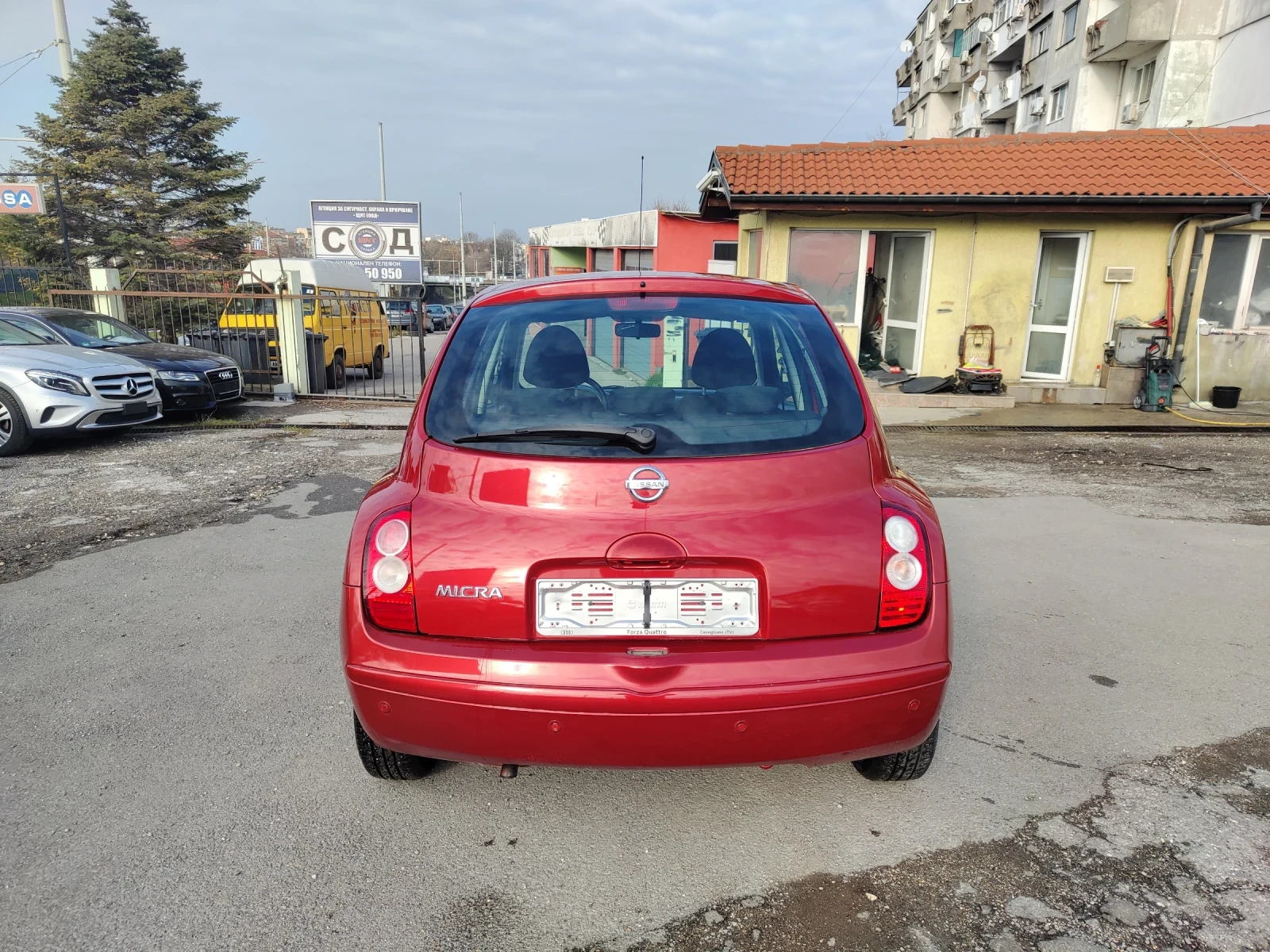 Nissan Micra  - изображение 5