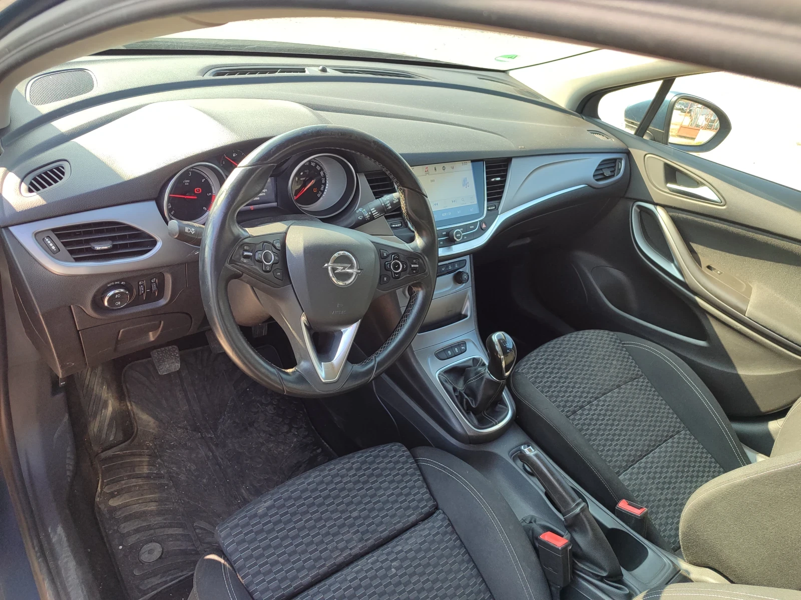 Opel Astra 1.6cdti 136 - изображение 4