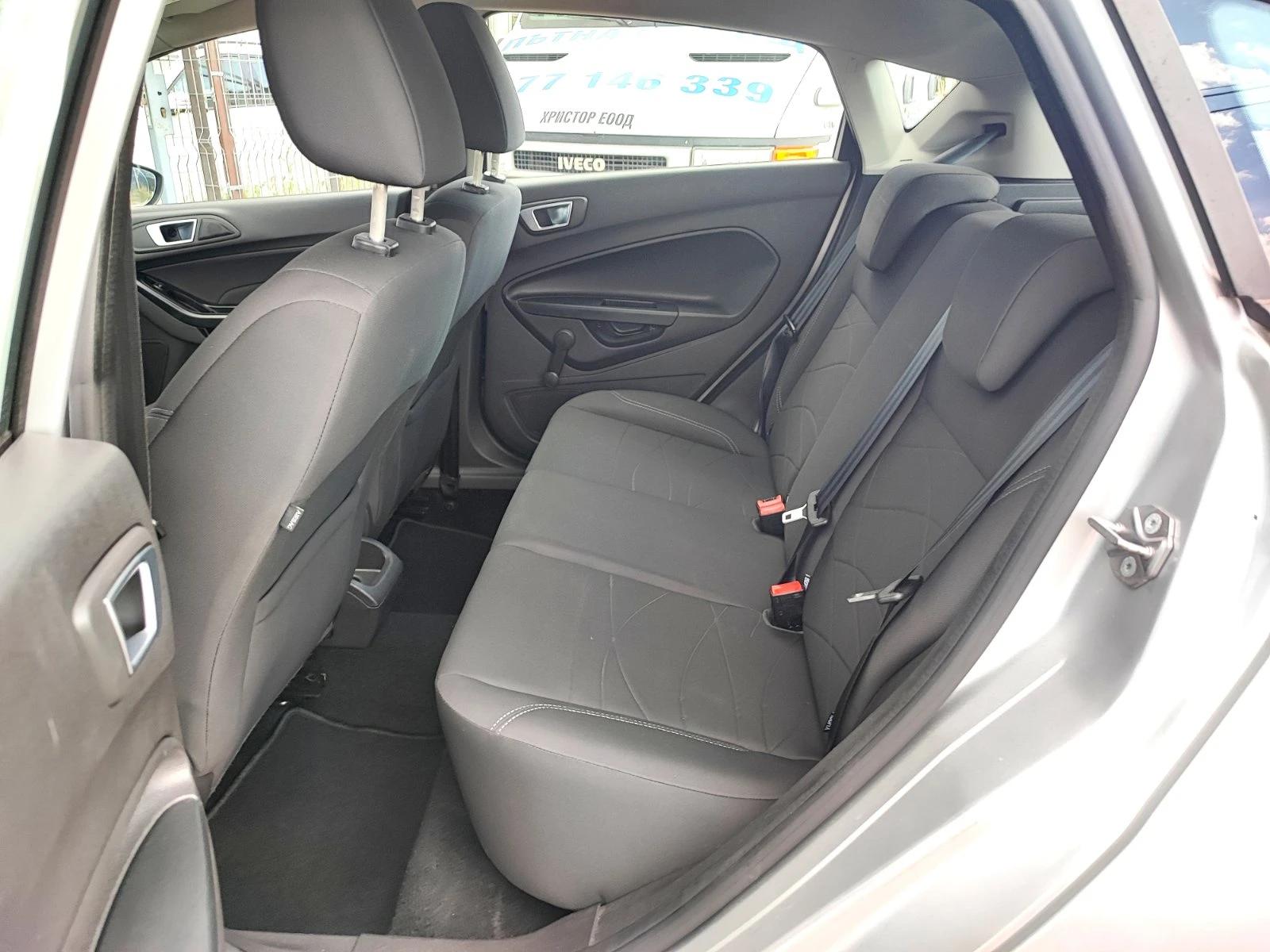 Ford Fiesta 1.5TDCI* EURO 6b - изображение 10