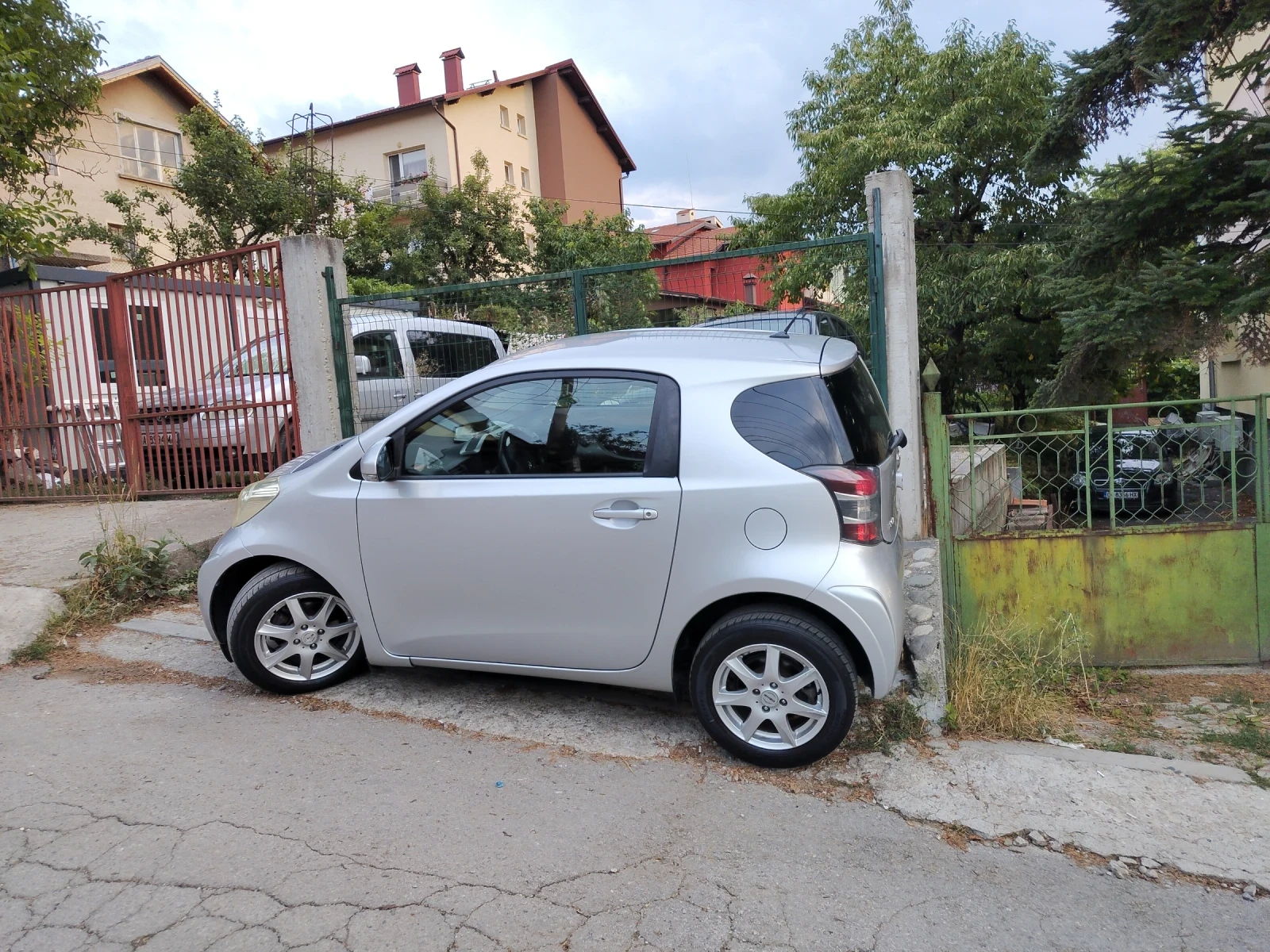 Toyota IQ  - изображение 5