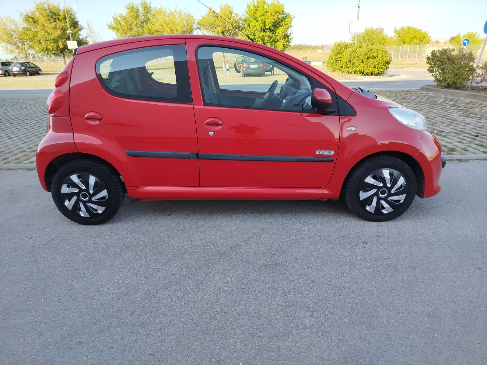 Peugeot 107 1.0-Климатик - изображение 7