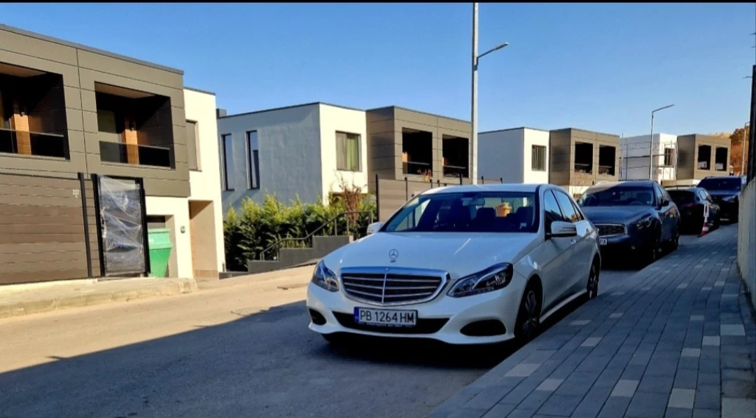 Mercedes-Benz E 200 2.2 CDI | Mobile.bg — изображение 12