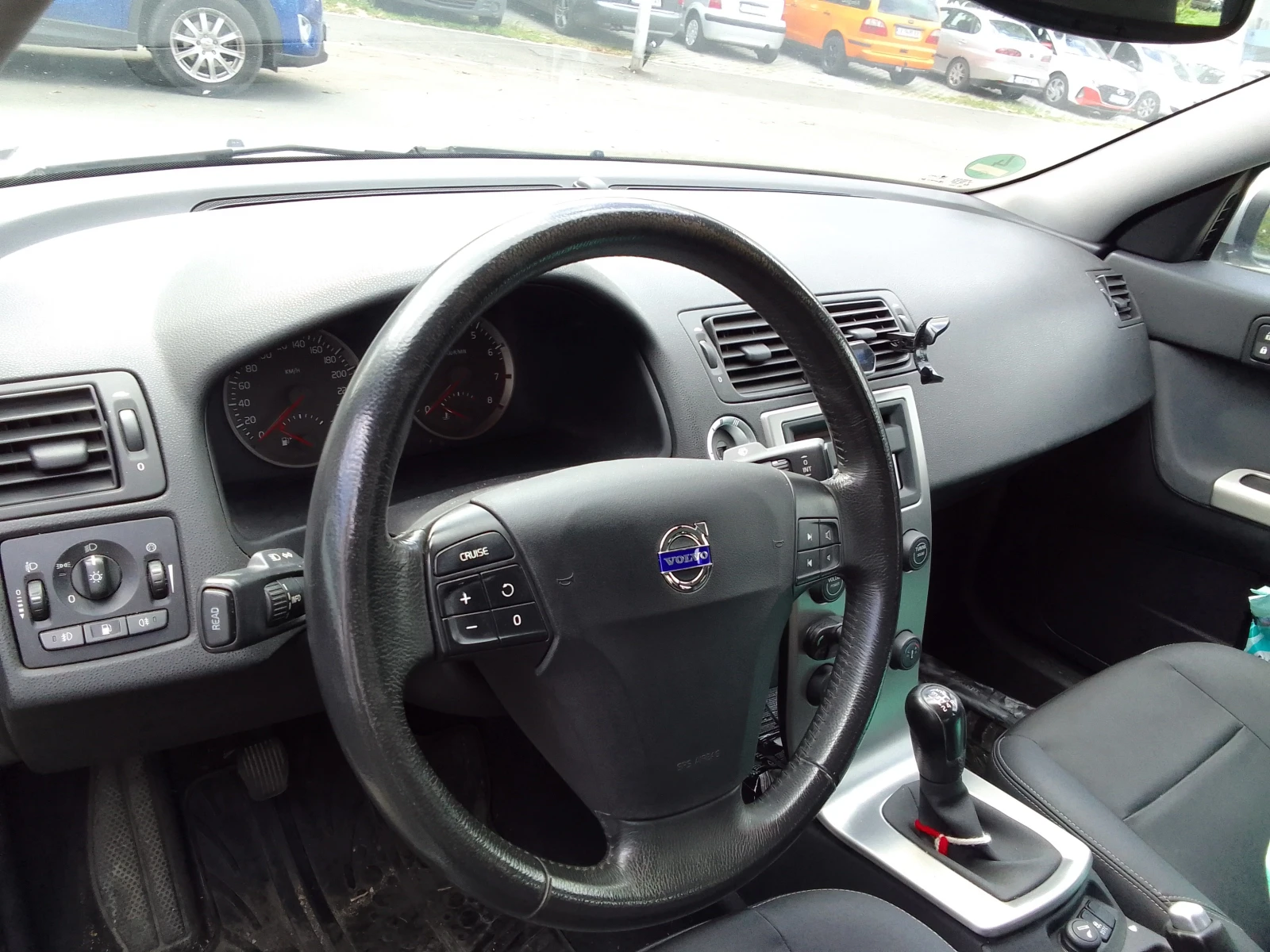 Volvo S40  - изображение 5