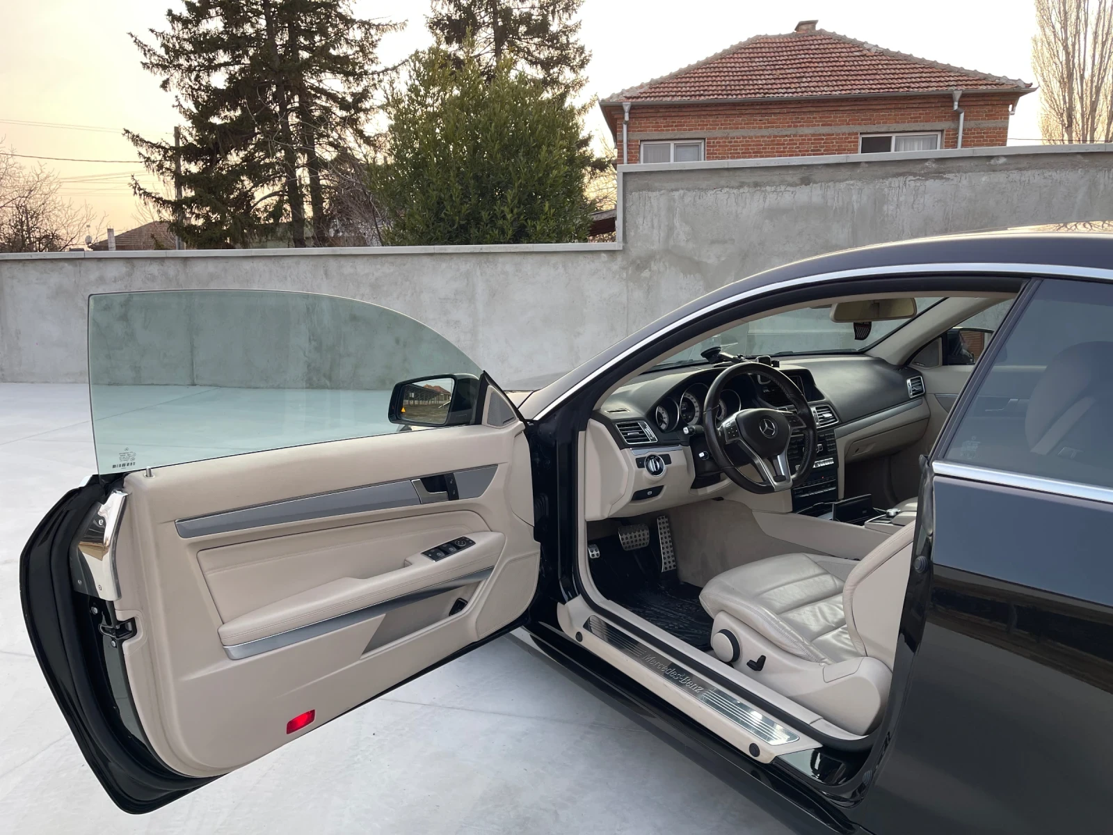 Mercedes-Benz E 350 Bluetec Coupe AMG ����� | Mobile.bg � ����������� 11
