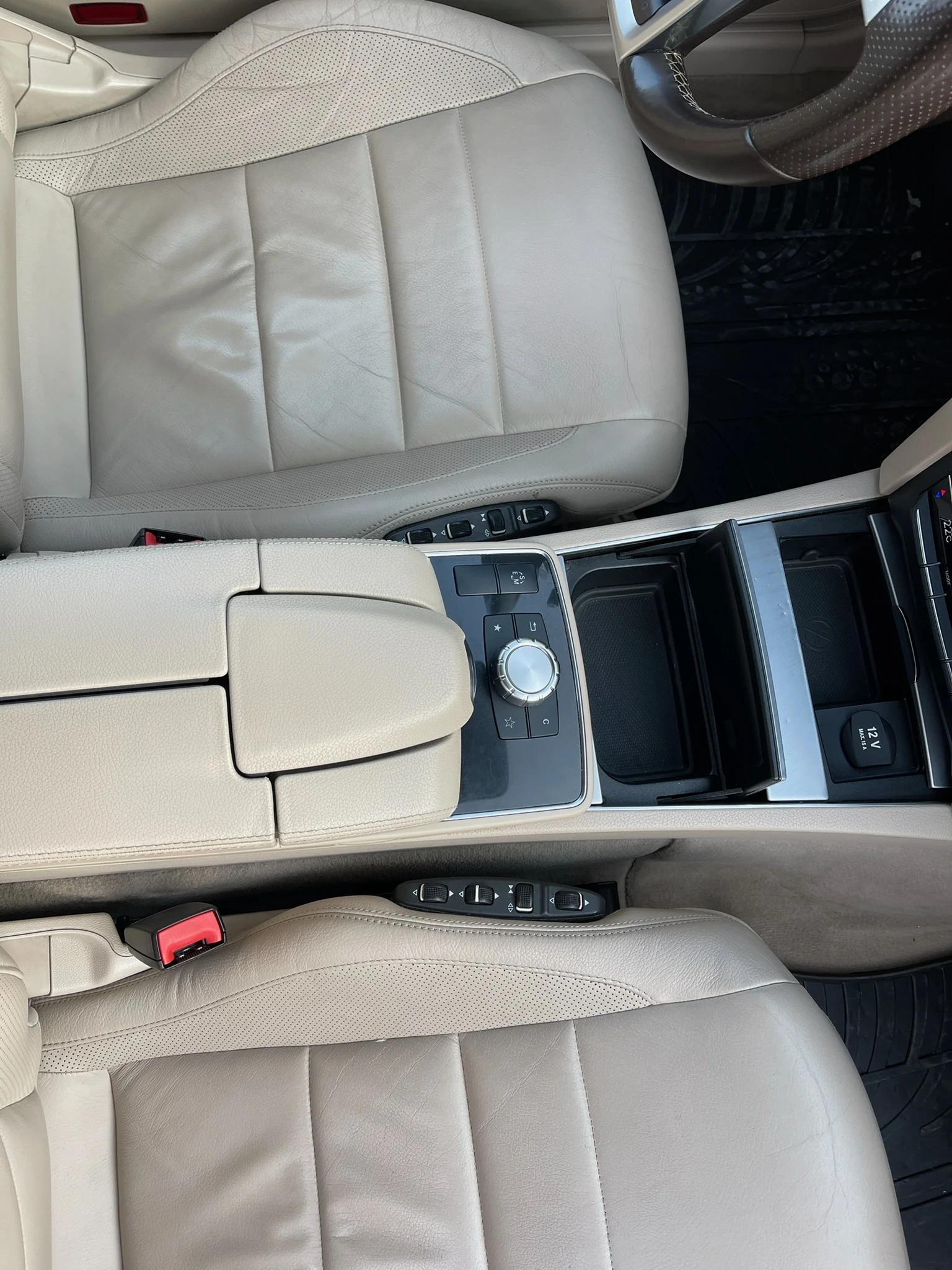 Mercedes-Benz E 350 Bluetec Coupe (Facelift) AMG pack, снимка 13 - Автомобили и джипове - 53695446