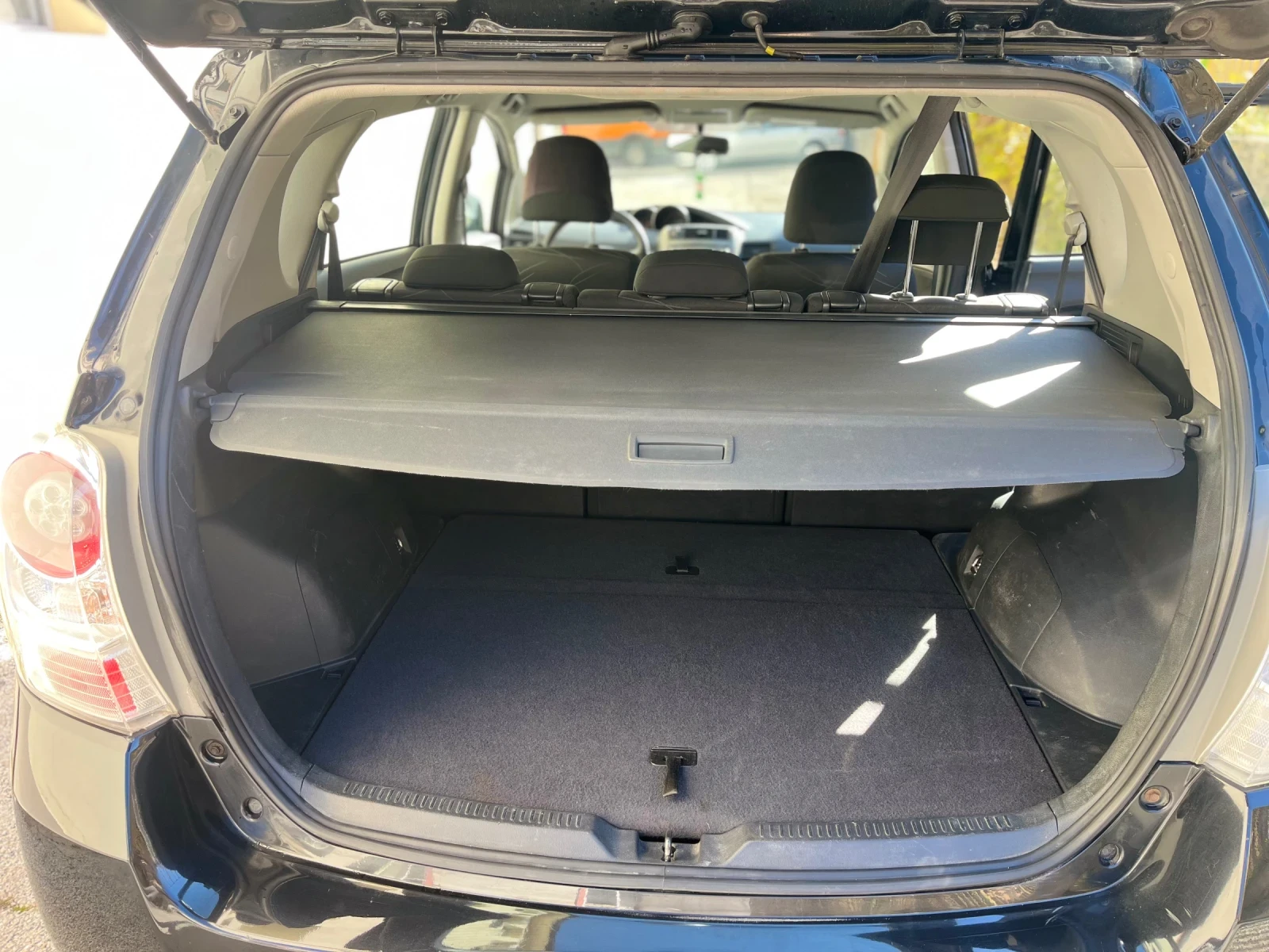 Toyota Verso 2.0d4d 126�.�. | Mobile.bg � ����������� 7