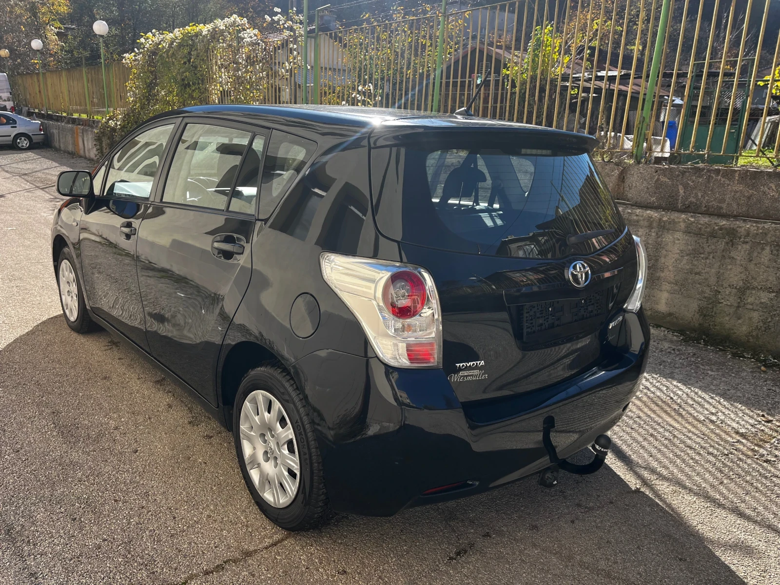 Toyota Verso 2.0d4d 126�.�. | Mobile.bg � ����������� 4
