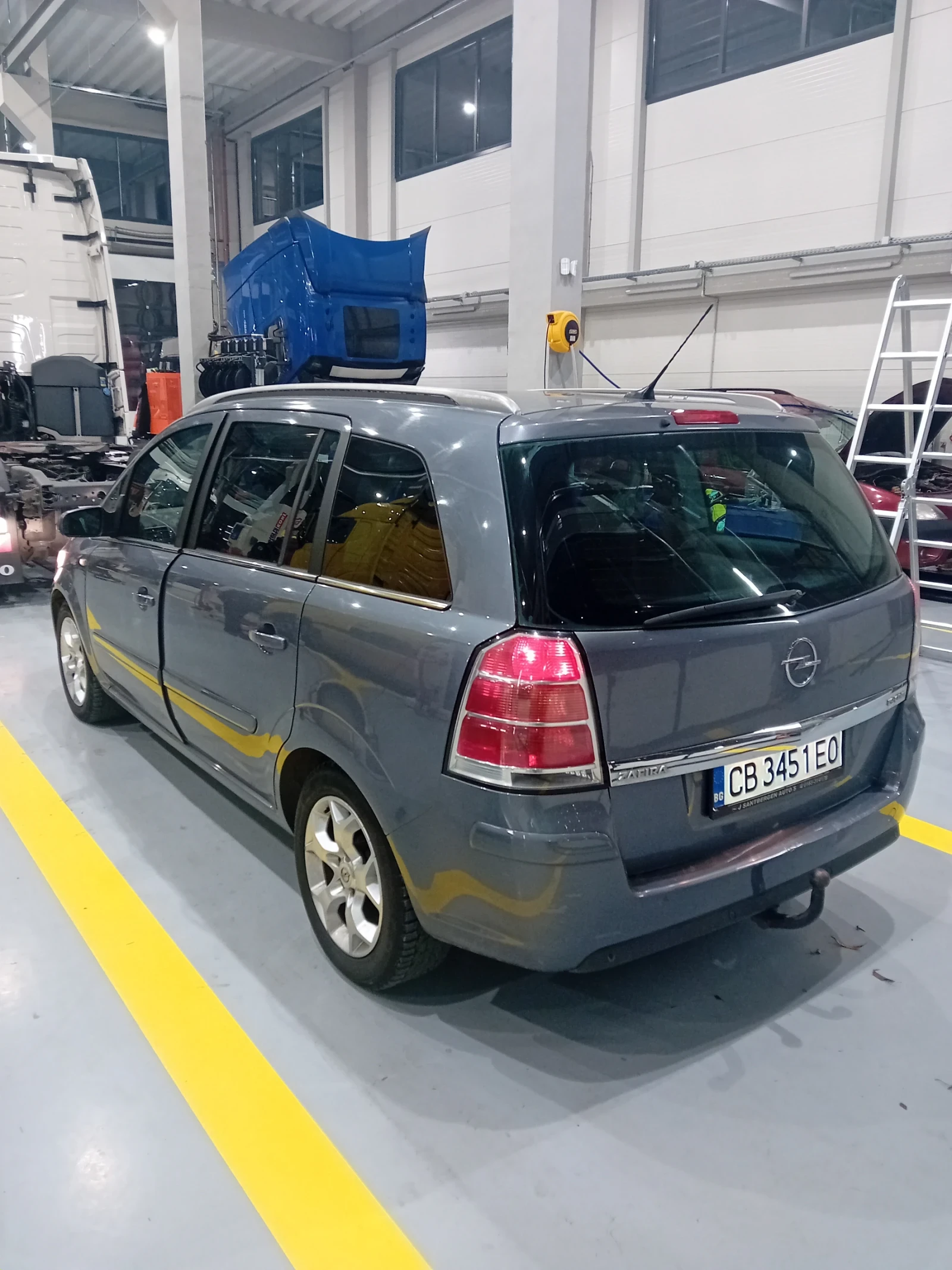 Opel Zafira  - изображение 4