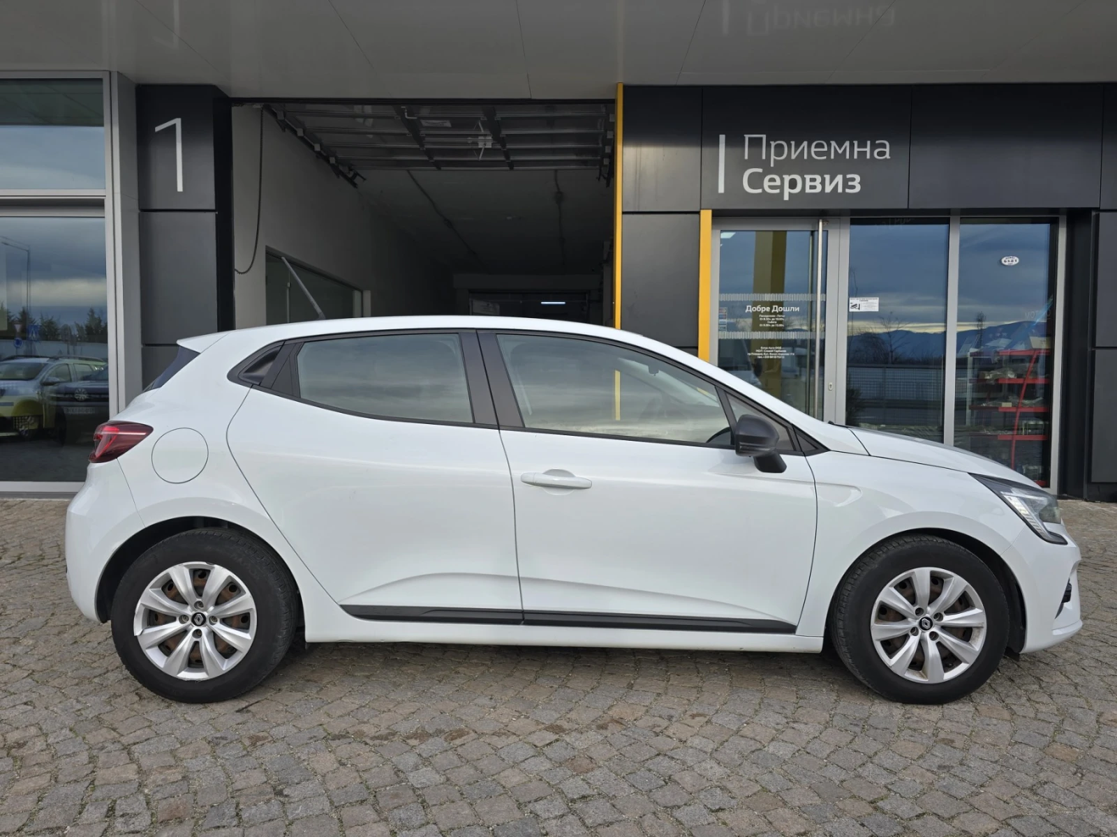 Renault Clio 1.0TCe/ 100к.с./Life - изображение 4