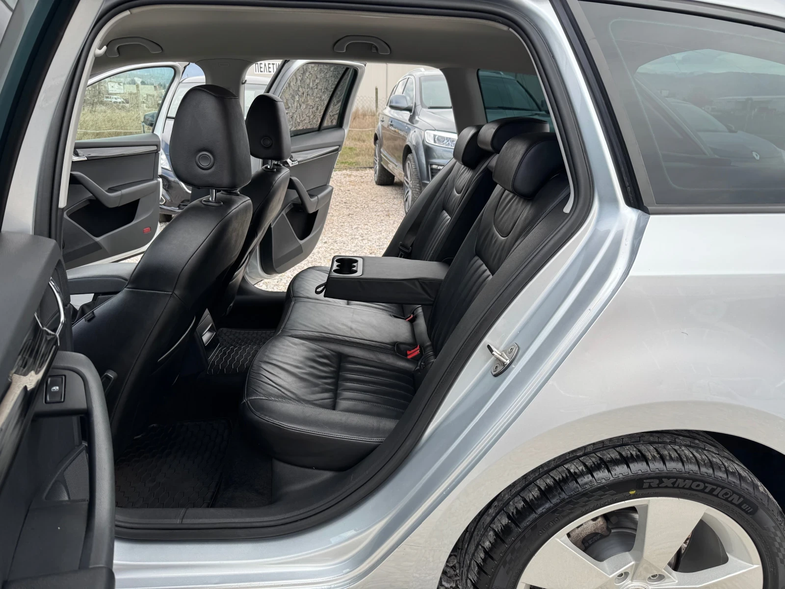Skoda Octavia Virtual Cockpit | Mobile.bg � ����������� 8