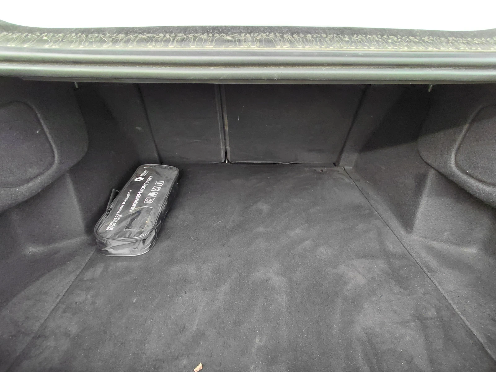 Renault Megane 1.3TCe/140к.с/Life, снимка 17 - Автомобили и джипове - 53720469