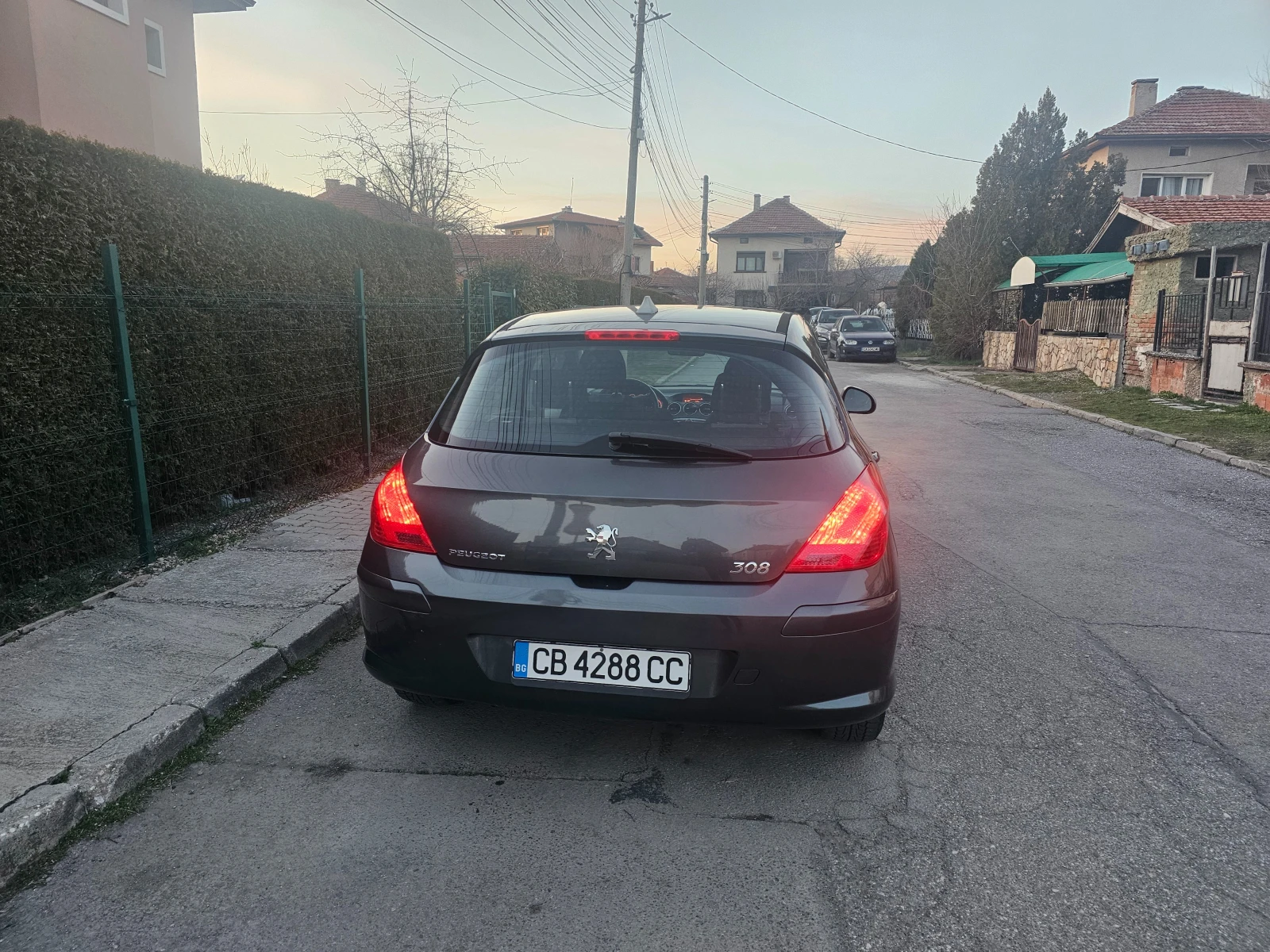Peugeot 308 Газ-инж-Гаражно, снимка 10 - Автомобили и джипове - 53772207