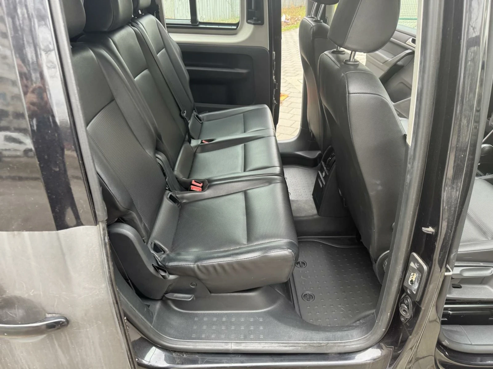 VW Caddy 1 4 метан 6 + 1  Автомат дълга та база , снимка 11 - Автомобили и джипове - 53803199