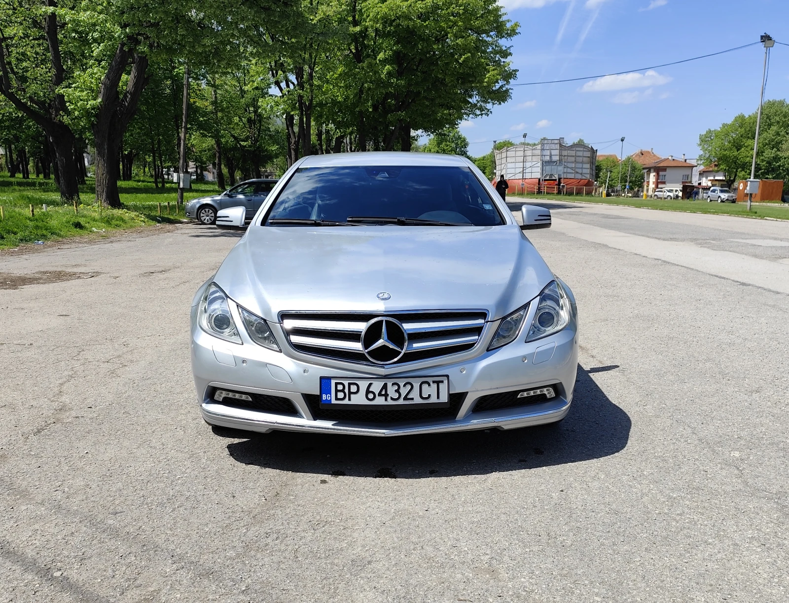 Mercedes-Benz E 250 купе