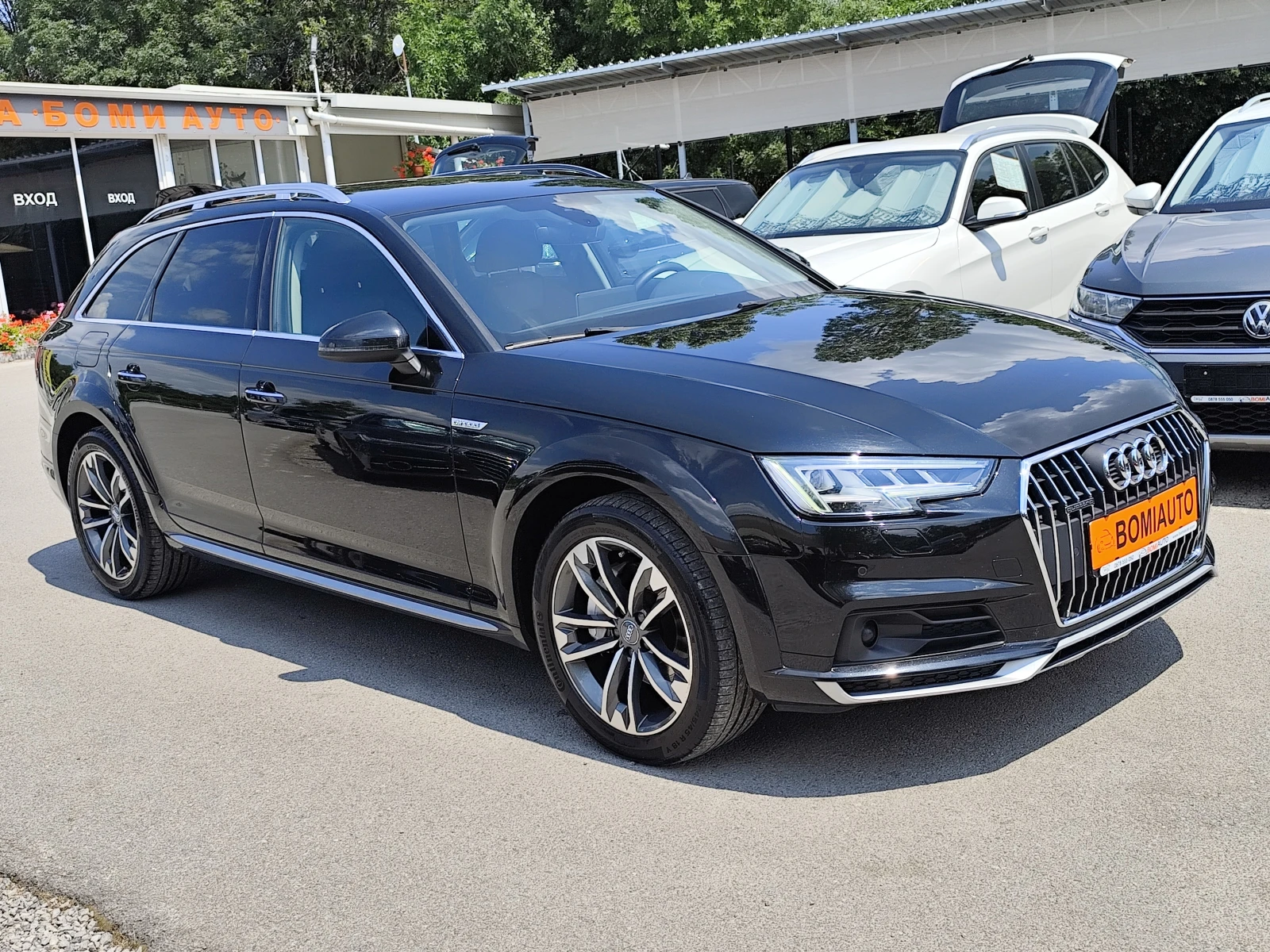 Audi A4 Allroad 3.0TDi* QUATTRO* VIRTUAL* MATRIX* FACE* DISTRONIC*, снимка 3 - Автомобили и джипове - 55059741