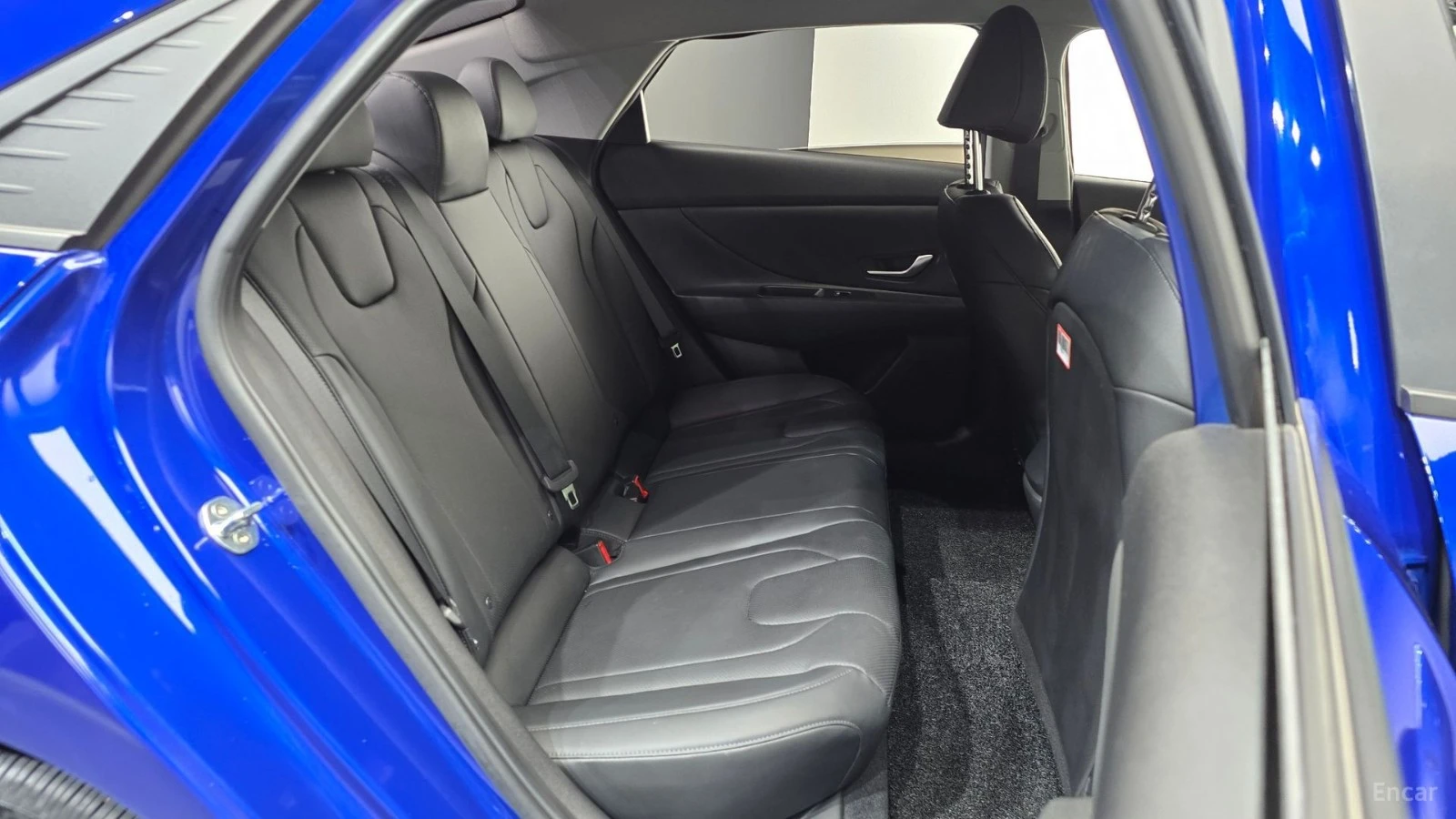 Hyundai Elantra 1.6 MODERN* КОЖА* ОБДУХВ* НАВИ* КАМЕРА, снимка 9 - Автомобили и джипове - 55565107