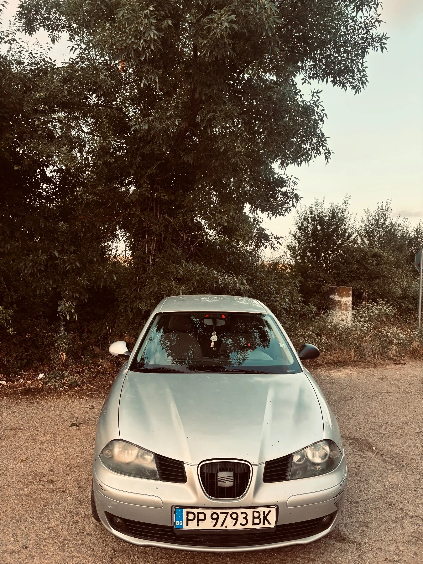Seat Ibiza, снимка 2 - Автомобили и джипове - 55619402
