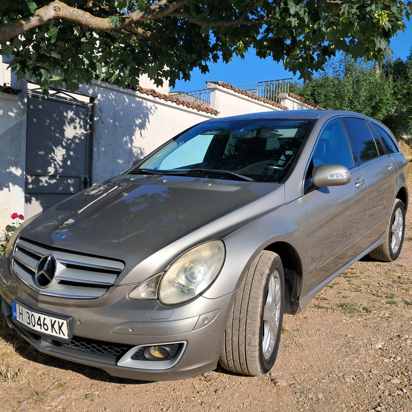 Mercedes-Benz R 350, снимка 2 - Автомобили и джипове - 55645416