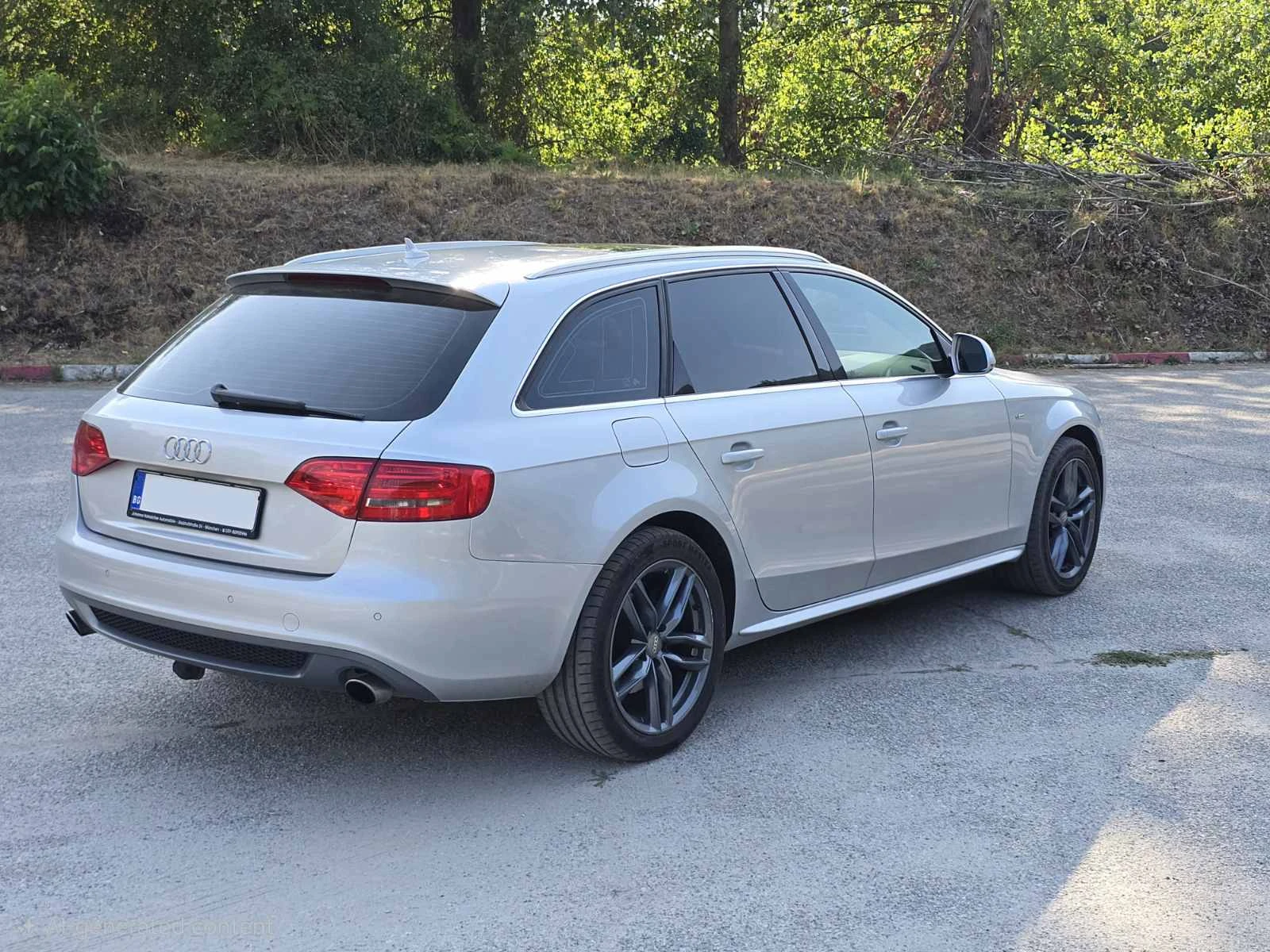 Audi A4, снимка 4 - Автомобили и джипове - 55771559