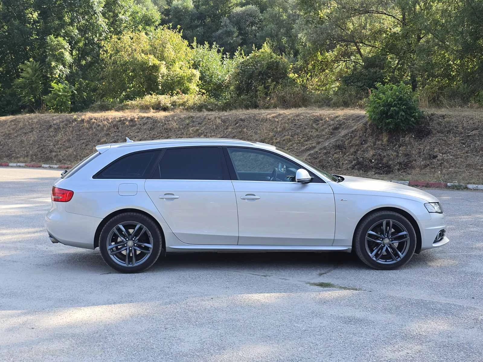Audi A4, снимка 6 - Автомобили и джипове - 55771559