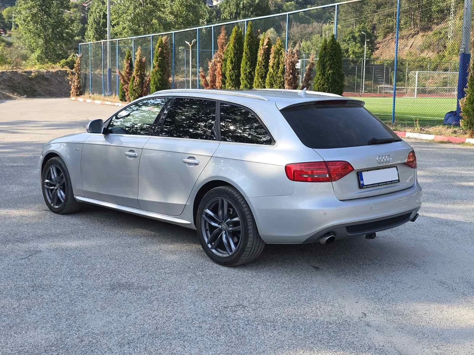 Audi A4, снимка 3 - Автомобили и джипове - 55771559