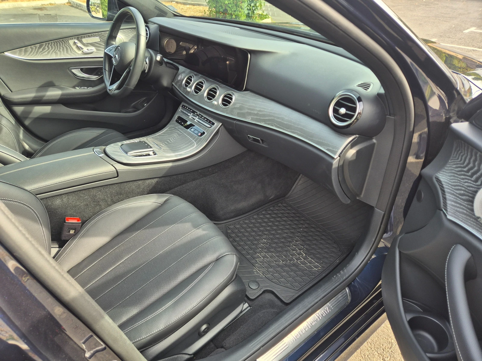 Mercedes-Benz E 350 E350 4matic, снимка 11 - Автомобили и джипове - 56087822