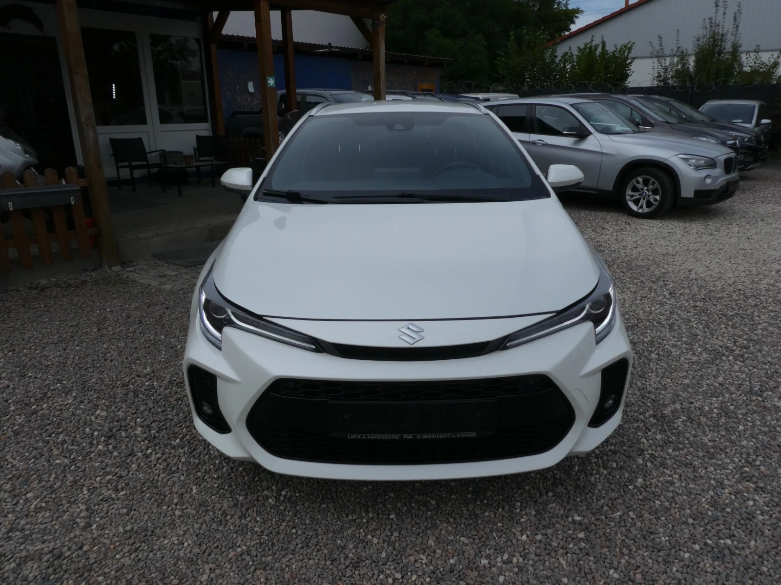 Toyota Corolla 1.8 Hybrid, снимка 2 - Автомобили и джипове - 56137245