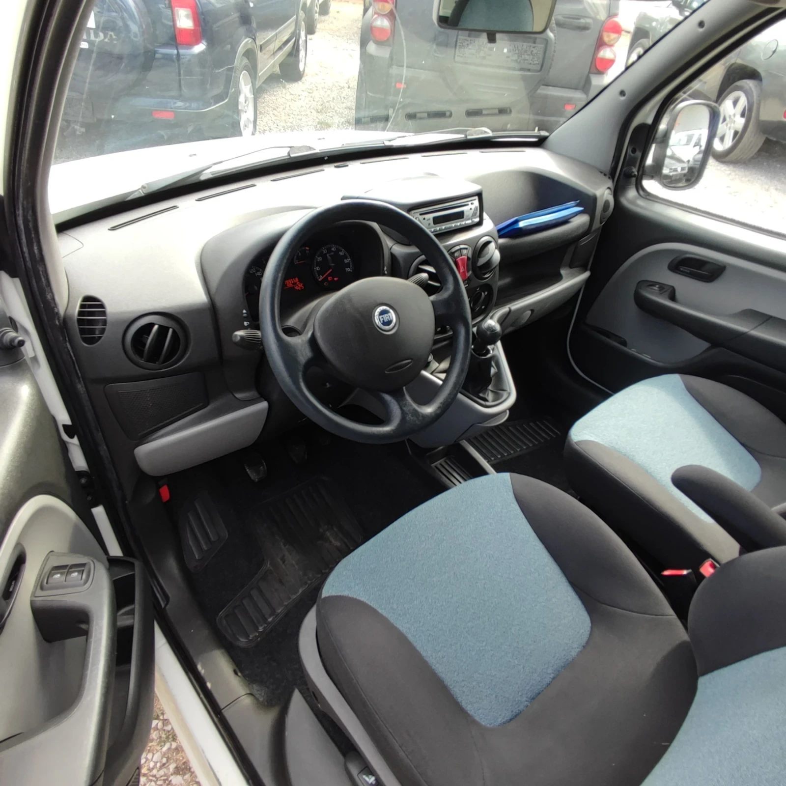 Fiat Doblo 1.9 Multijet* cargo* klima* 105ks* , снимка 8 - Автомобили и джипове - 56140141