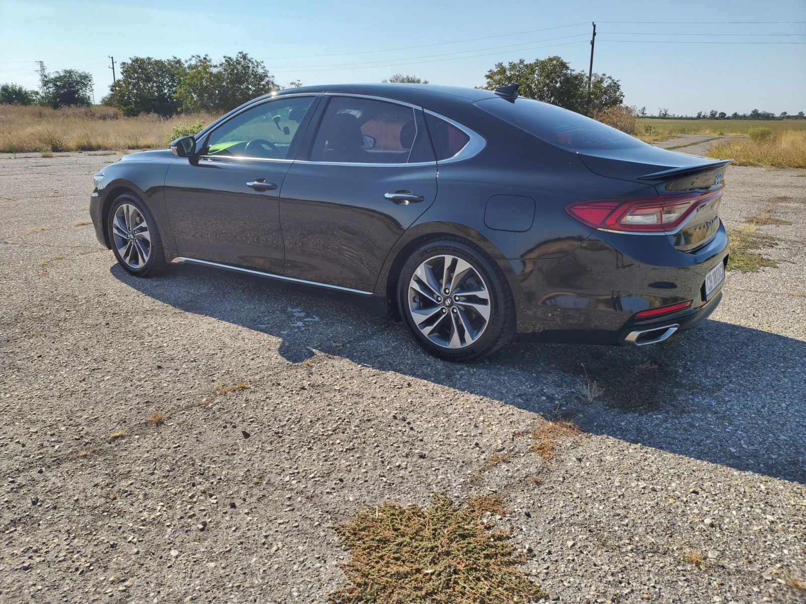 Hyundai Grandeur, снимка 10 - Автомобили и джипове - 56153435