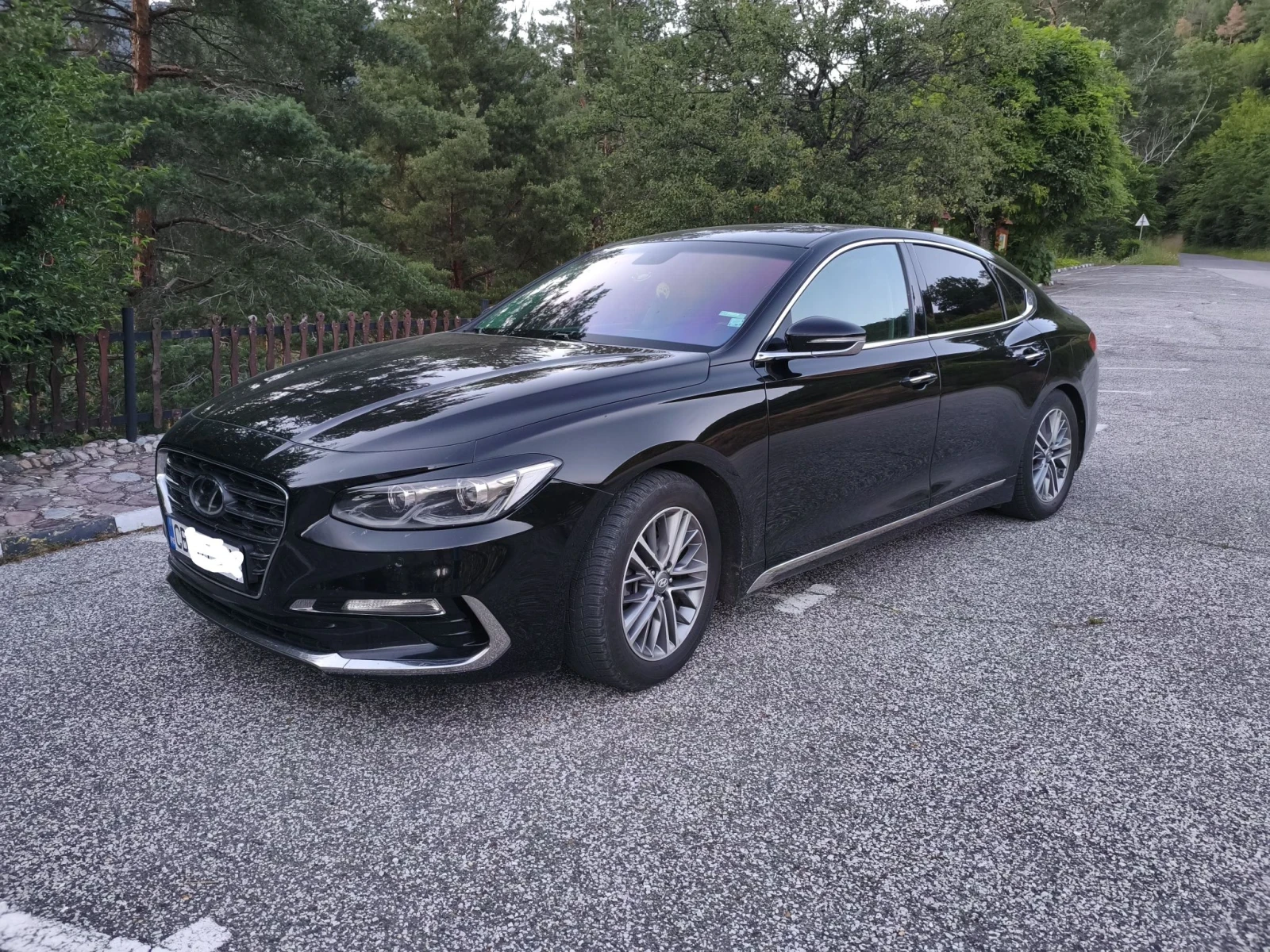Hyundai Grandeur, снимка 16 - Автомобили и джипове - 56153435