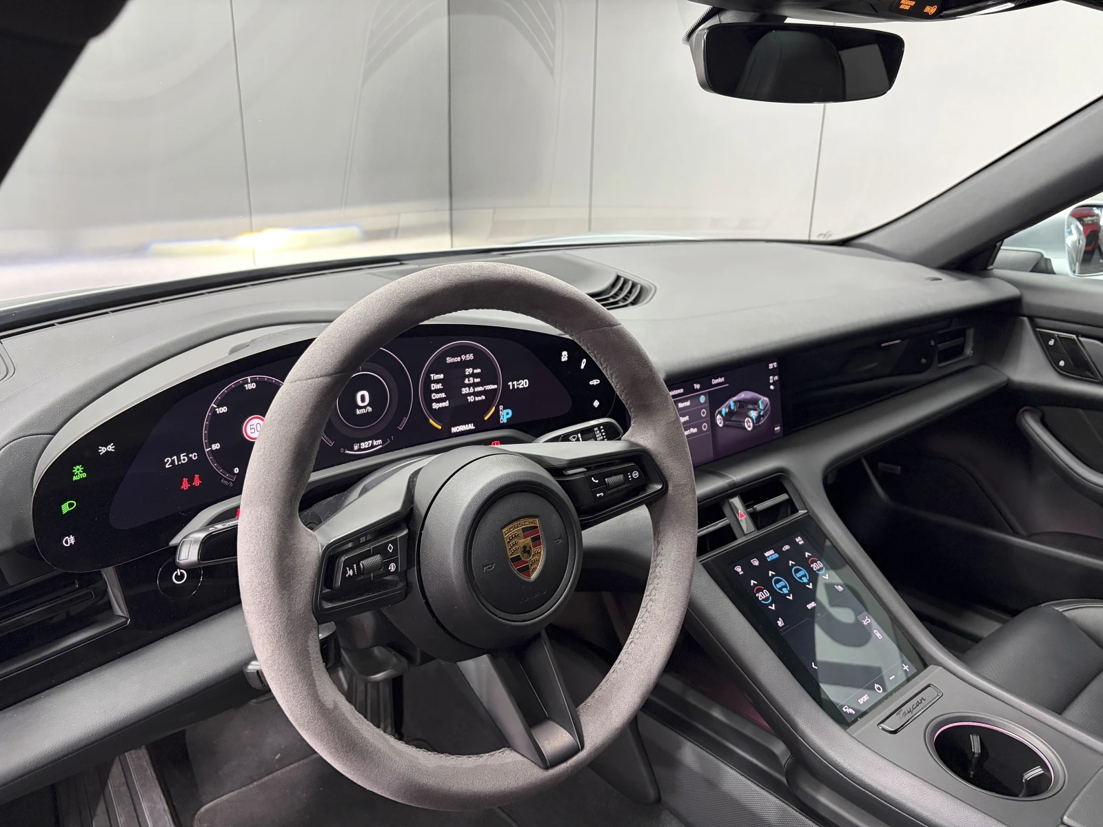 Porsche Taycan Perfomance PLUS , снимка 8 - Автомобили и джипове - 56159907