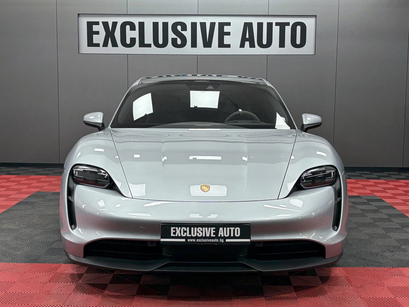 Porsche Taycan Perfomance PLUS , снимка 2 - Автомобили и джипове - 56159907