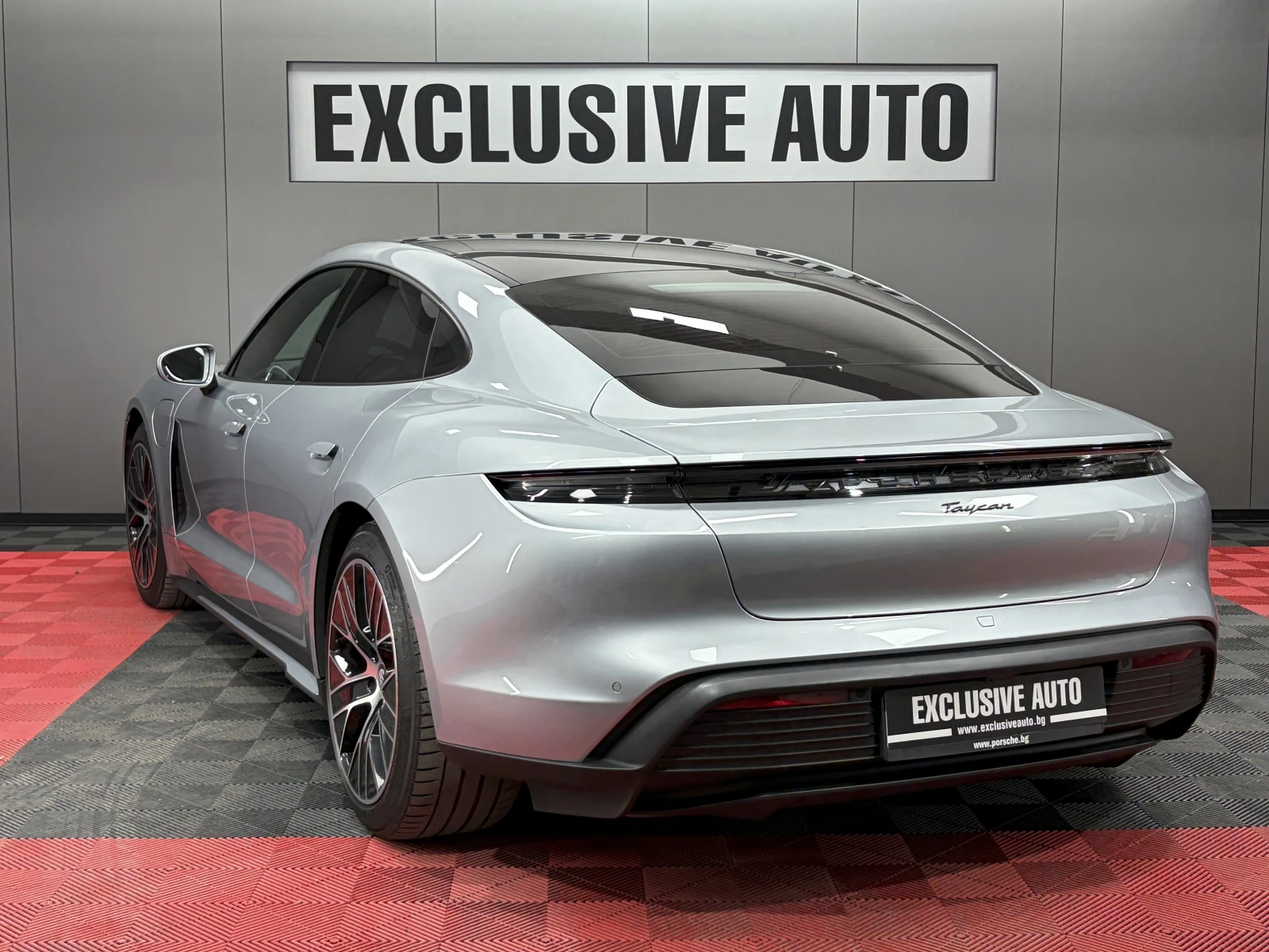 Porsche Taycan Perfomance PLUS , снимка 12 - Автомобили и джипове - 56159907