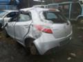 Mazda 2, снимка 7 - Автомобили и джипове - 23532852